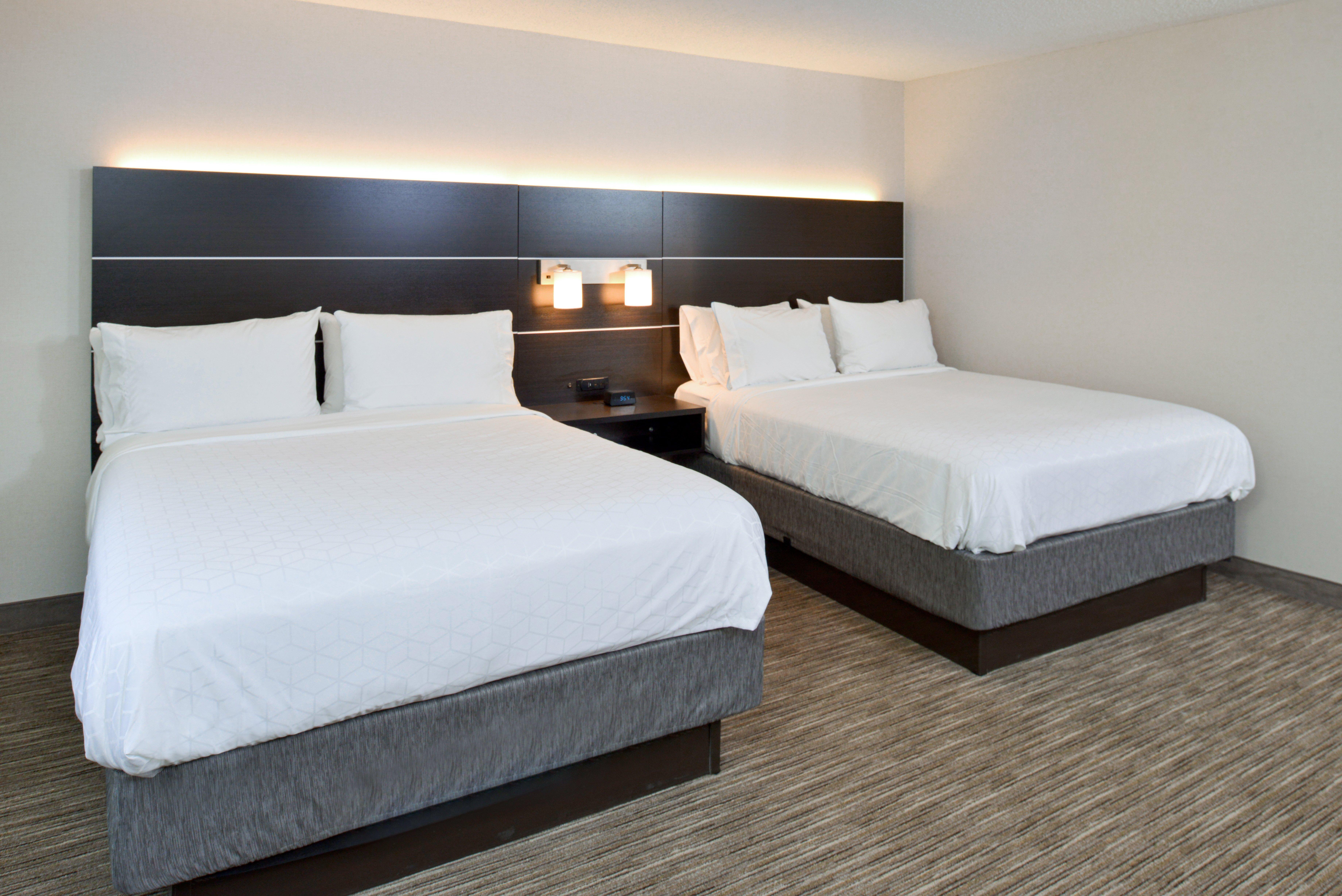 Holiday Inn Express Wixom By Ihg Esterno foto