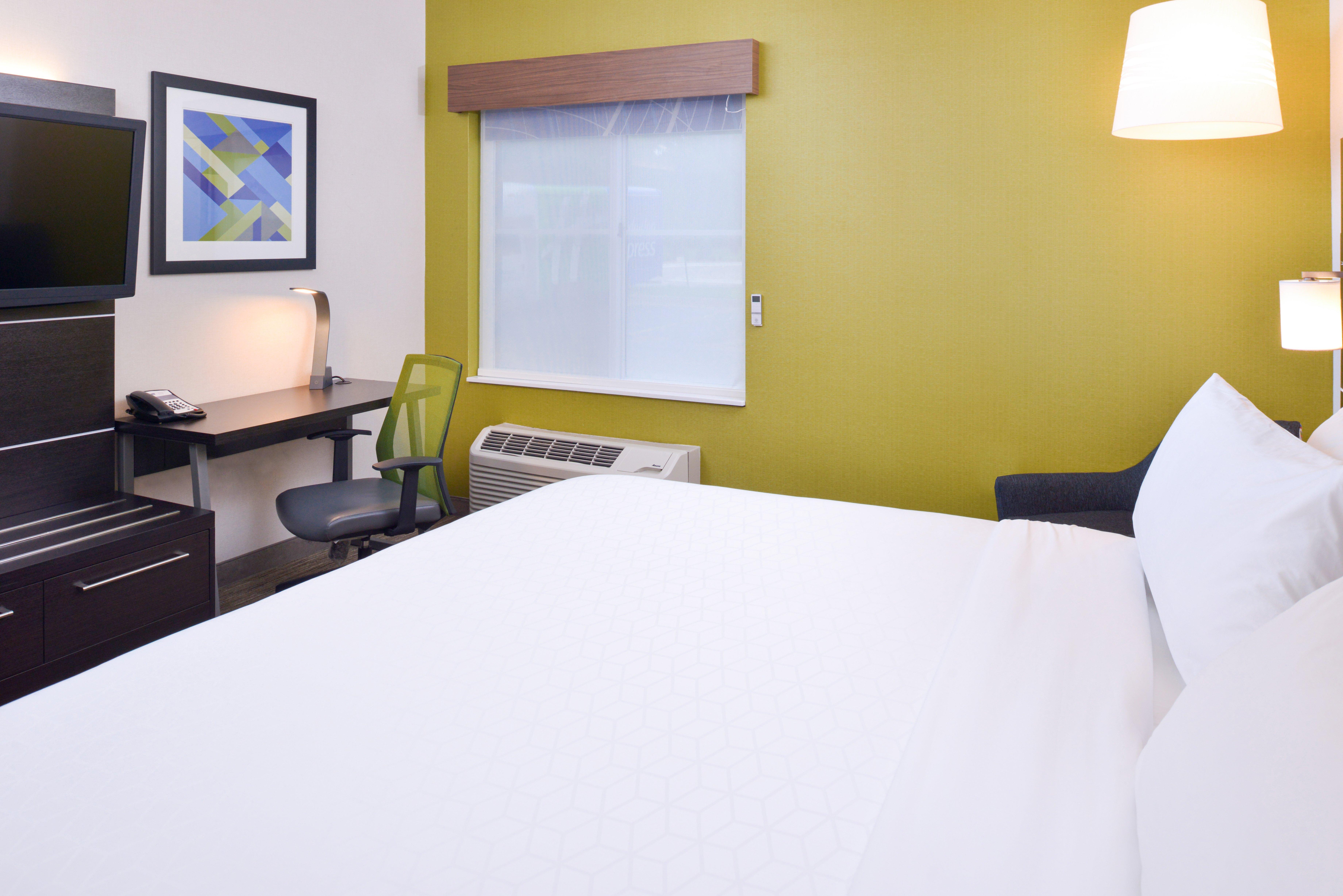 Holiday Inn Express Wixom By Ihg Esterno foto