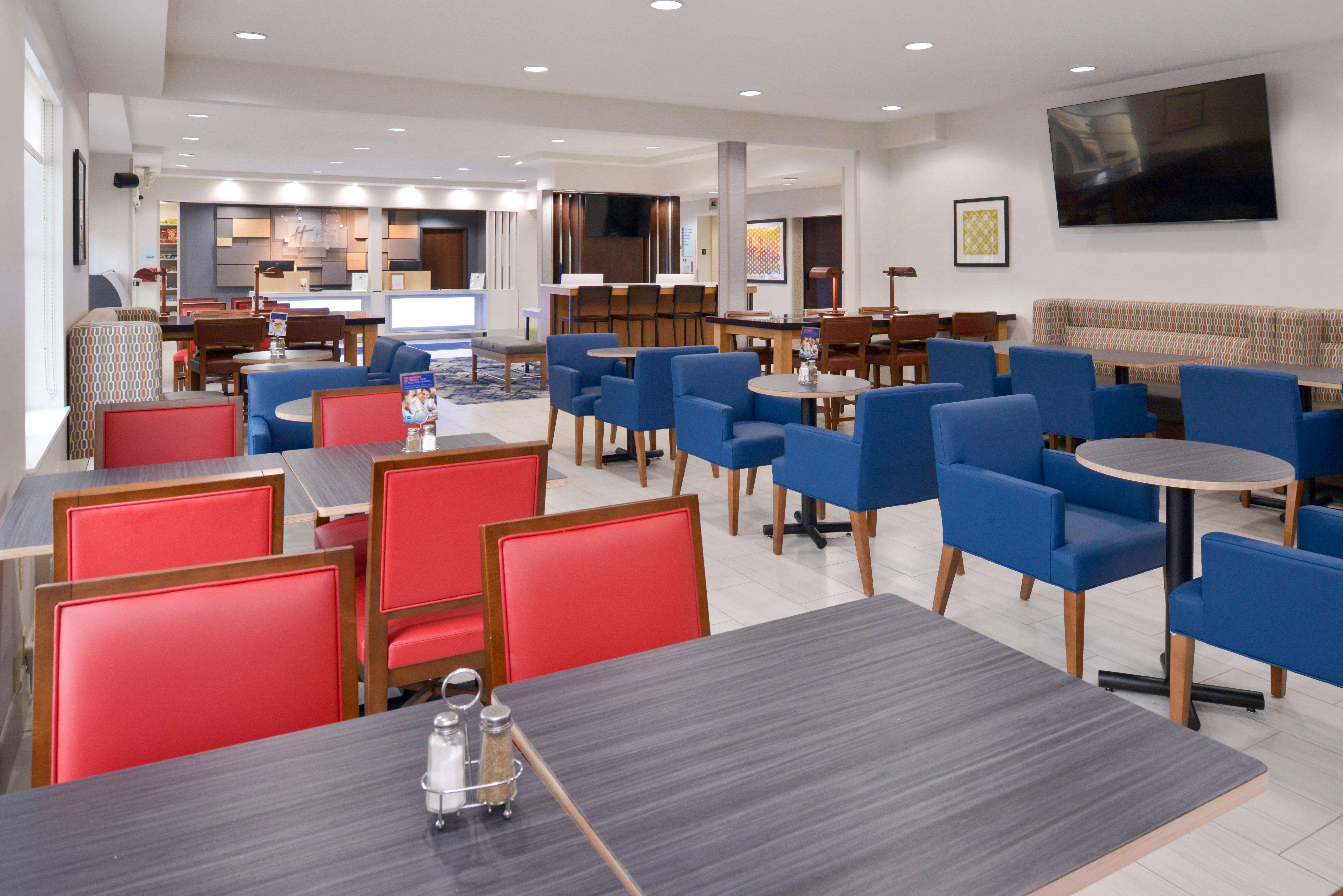 Holiday Inn Express Wixom By Ihg Esterno foto