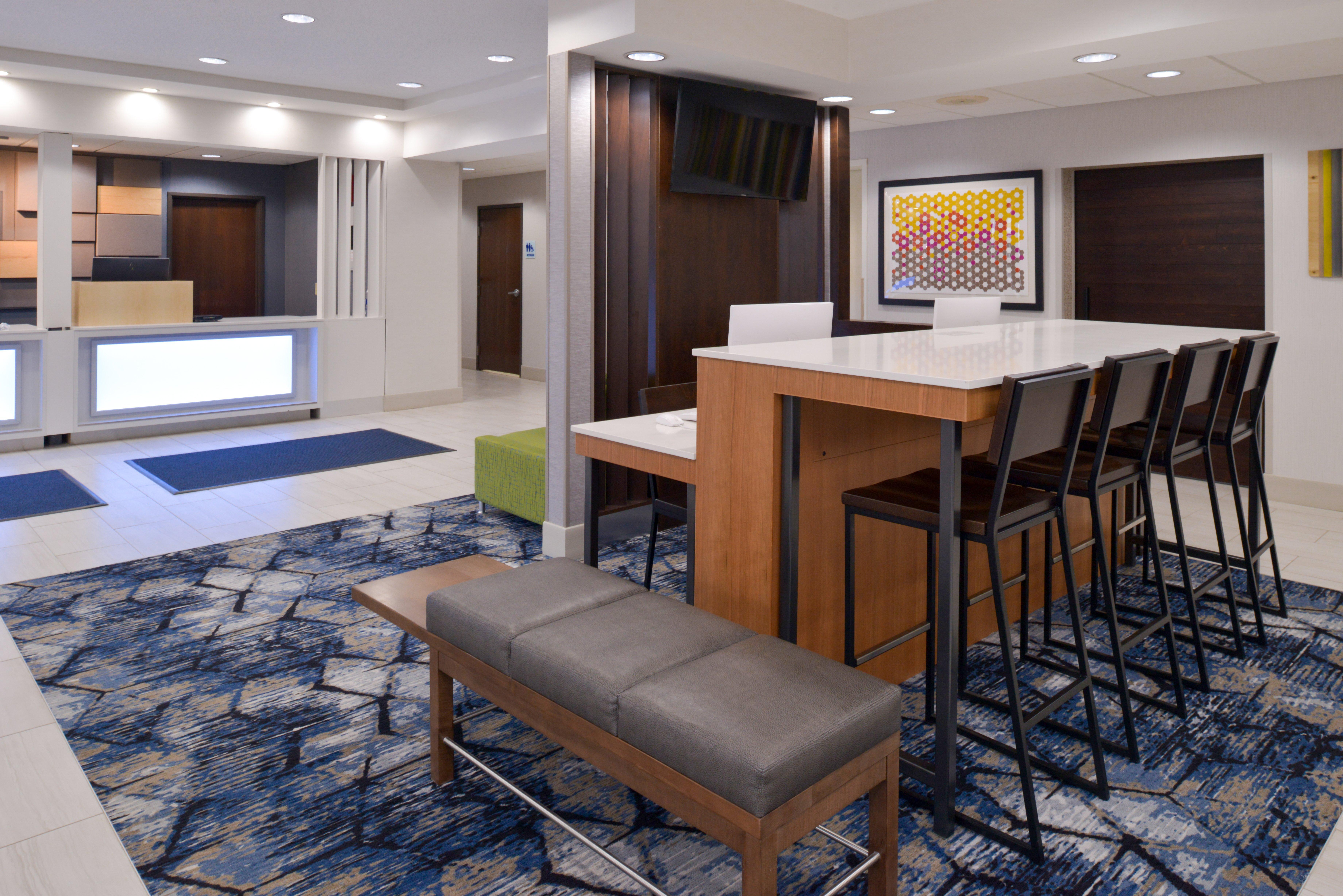 Holiday Inn Express Wixom By Ihg Esterno foto